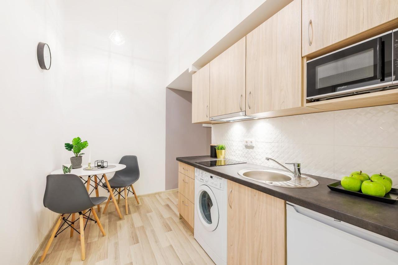 Citystay Narutowicza Lodz Apartment Kültér fotó