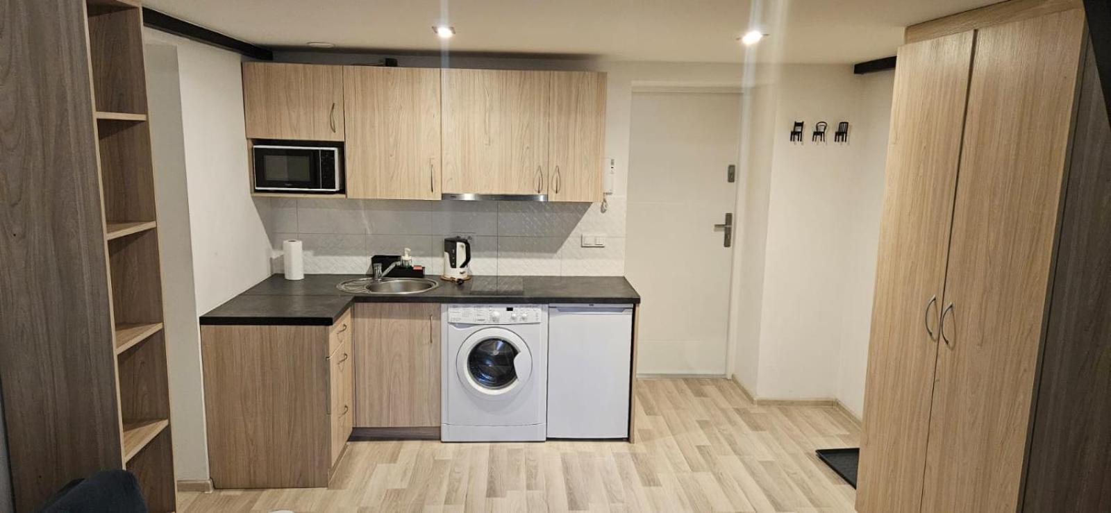 Citystay Narutowicza Lodz Apartment Kültér fotó